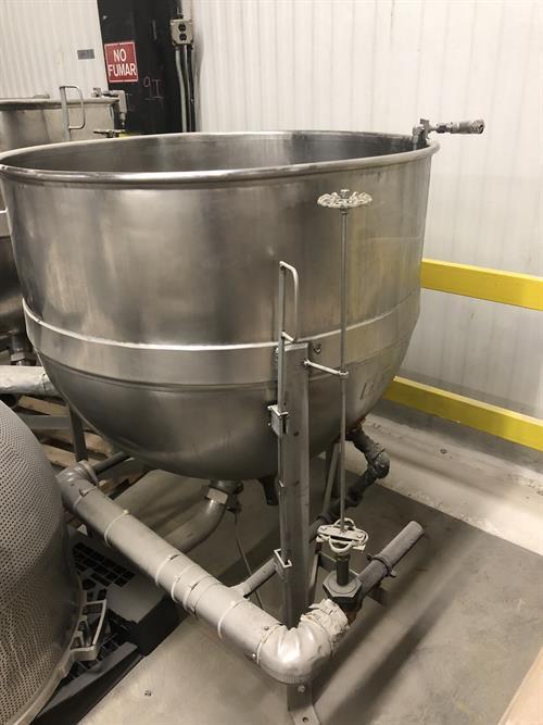 Lee 150 Gallon Stainless Steel Jacketed Cooking Kettles with Baskets