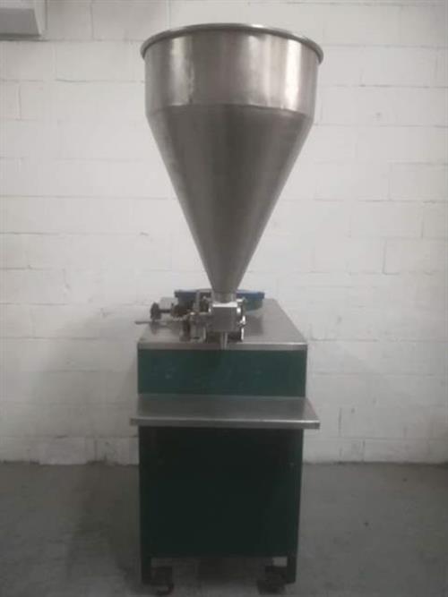 Semiautomatic  piston filler