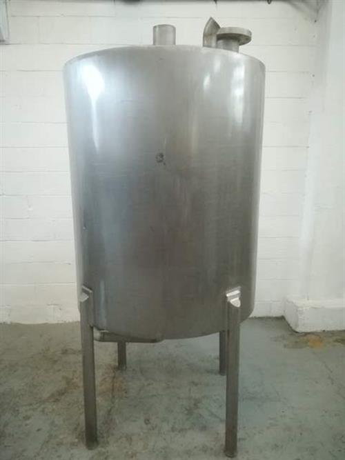 Stainless steel  249 gallon closed tank