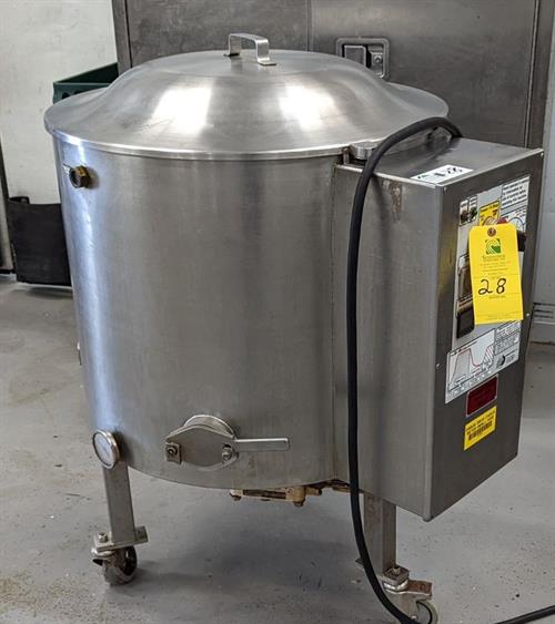 Savage 450 lb Stainless Steel Chocolate Melter