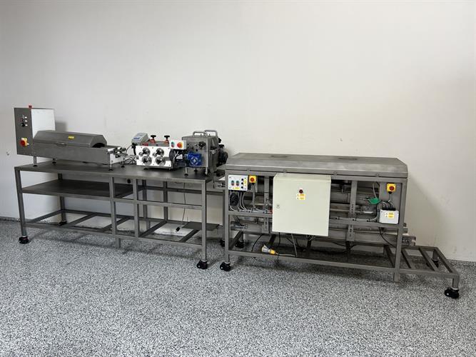 Loynds Mini Hard Candy Forming Line