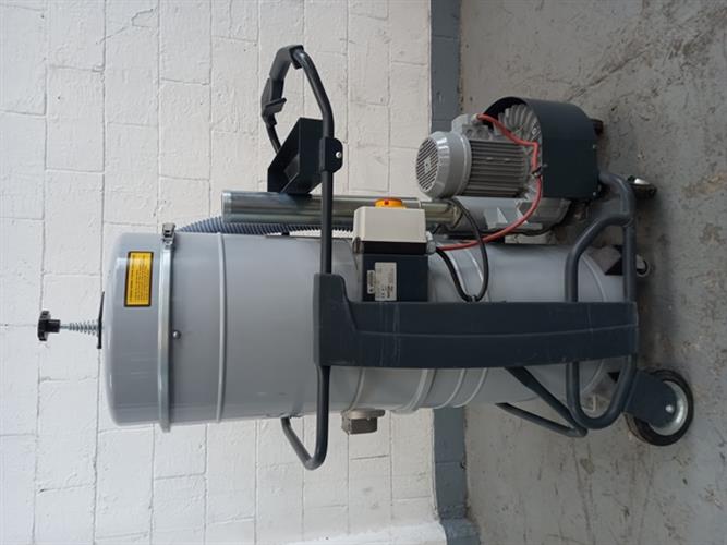 Nilfisk model L30S vacuum cleaner