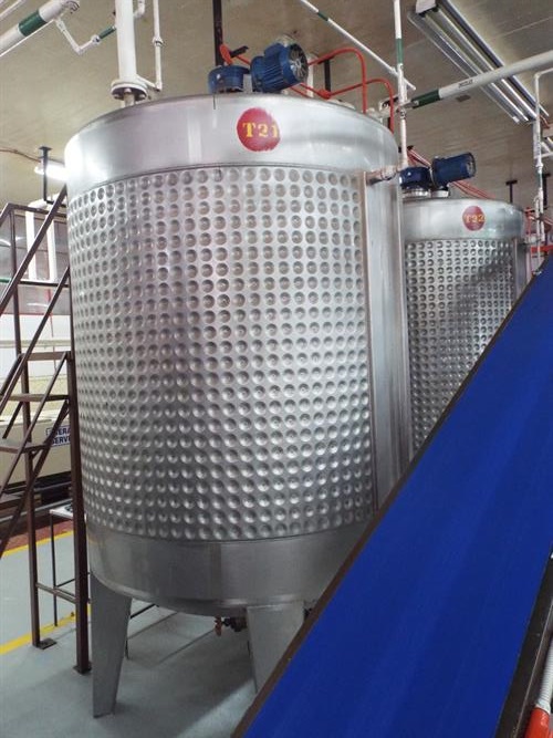 Azzini 4,500  Liter Stainless Steel Jacketed Mixing Tank