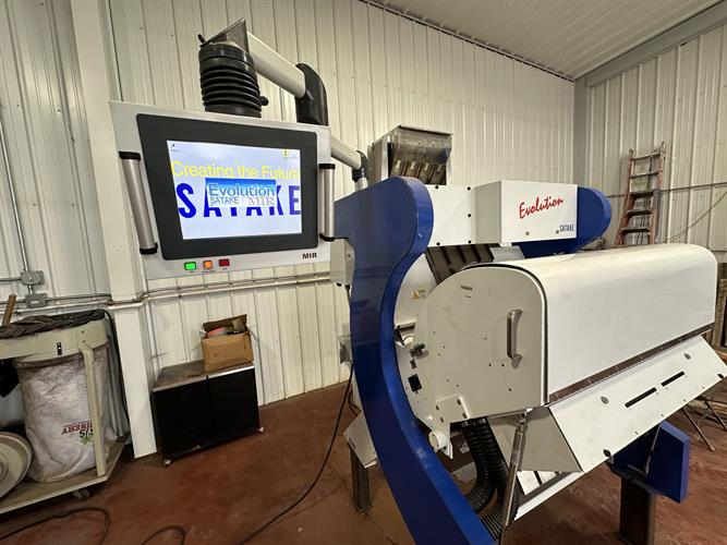 Satake EVO-IR-400 Infrared Color and Sorting Machine for Nuts