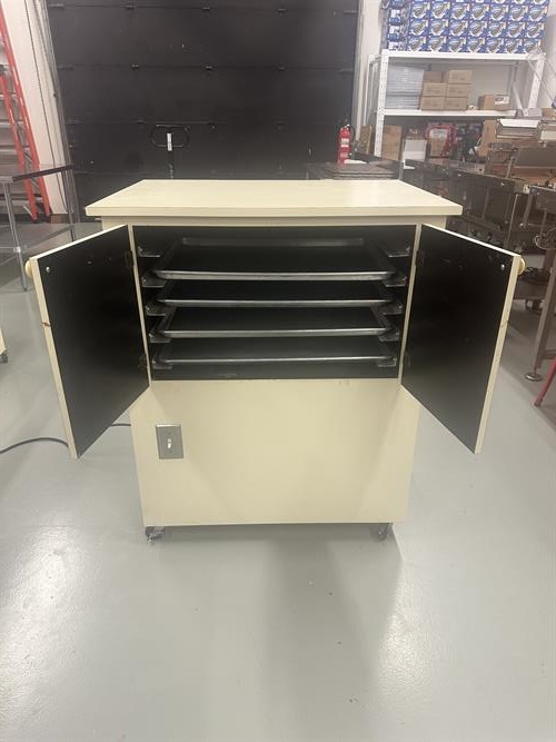 Hilliard Cooling Cabinet