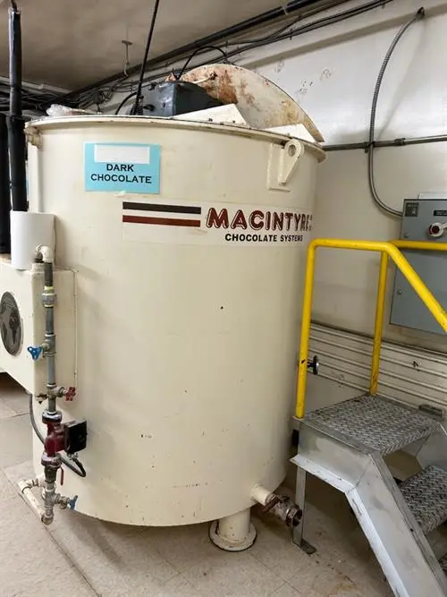 Low & Duff 1000 kg Carbon Steel Chocolate Melter