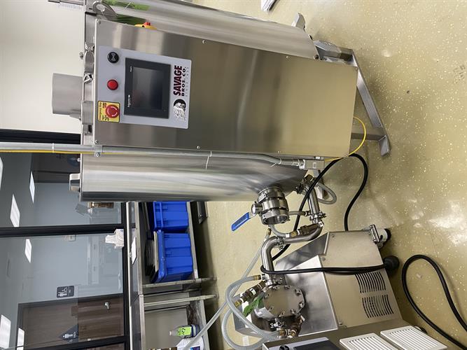 Savage 1250-lb Stainless Steel Chocolate Melter with Stainless Steel jacketed Pump