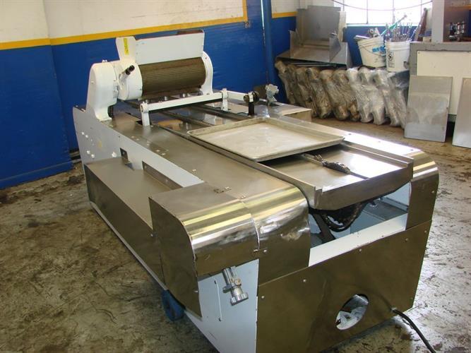 Werner 18” Wide Wire-Cut Extruder for Pans