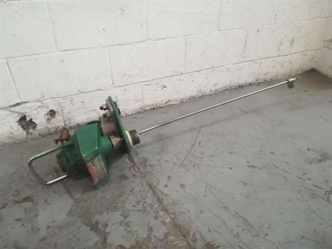 Lightnin' XDA-33 agitator