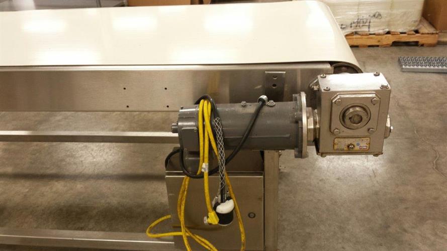 28" wide x 17' long Belt Conveyor