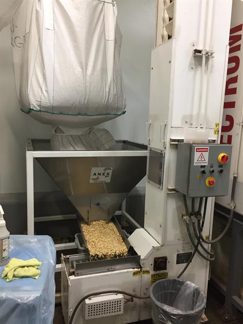 Spectrum model S4001 Color Sorter for Nuts and Seeds