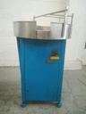 De Vecchi 28” diameter stainless steel accumulating table 