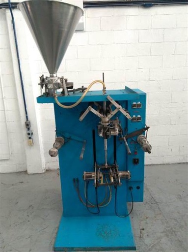 [M11245] Vertical form, fill and seal Pouch Packager