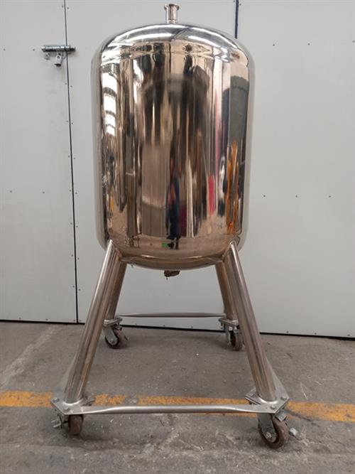 Stainless steel  mirror finish 52 gallon closed tank