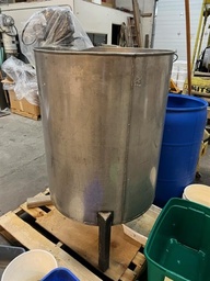 [83607] Tank Stainless Steel 117 gallon with Lightnin' mixer