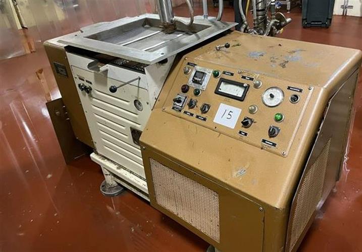 Sollich UT500-F 500 kg/hr screw type Tempering Unit