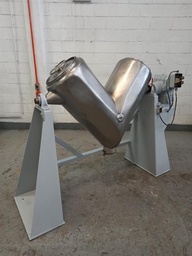 [M11378] Stainless steel 52 gallon V Blender