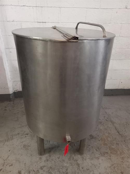 Stainless steel  118 gallon jacketed tank