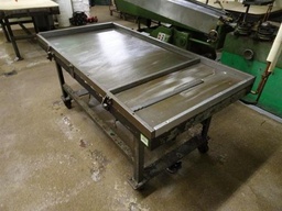 [84027] 3' x 6' Mild Steel Cooling Table