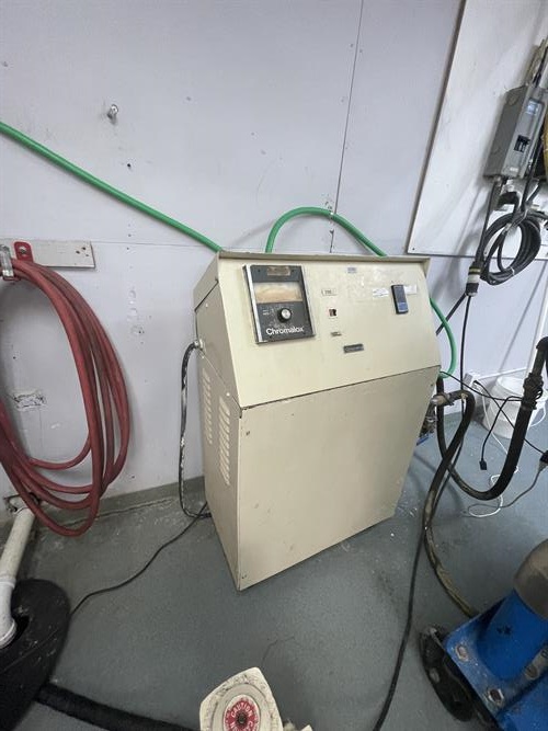 Chromalox hot water heater with pump and temperature controller