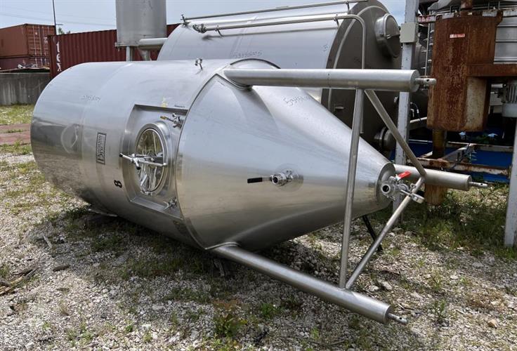 Bavarian Brewery 32.7 BBL 900 Gallon SS Jacketed Tank