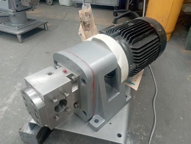 Therminox  model TX 45/45 stainless steel positive displacement pump