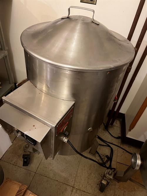 Savage 125-lb Stainless Steel Chocolate Melter