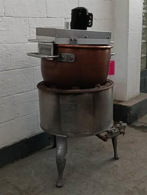 Savage #20 Gas Stove with Copper Kettle and Portable Agitator