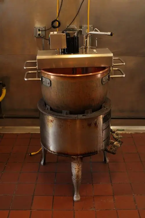 Savage 20 Stove with Portable Agitator