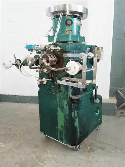 Hassia model DE/B Strip Packager