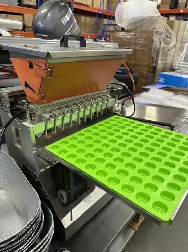 [85503] Lom Table Top Gummy Depositor