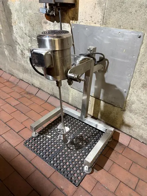 Twin Propeller Agitator