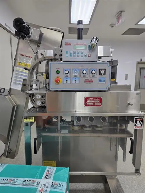 Kaps-All Model GA6 Capper & Lidder