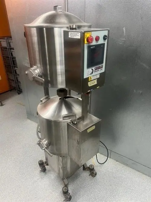 Savage 125 over125lb SS Tempering Melter