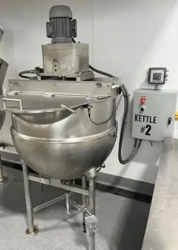 [85681] Groen 80 Gallon Single Action Jacketed Stainless Steel Cooking & Mixing Kettle