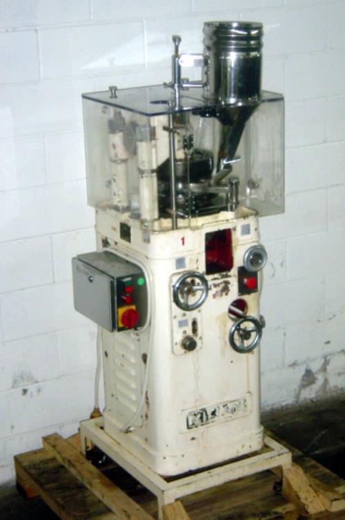 KILIAN MODEL RL 15-STATION TAB PRESS 