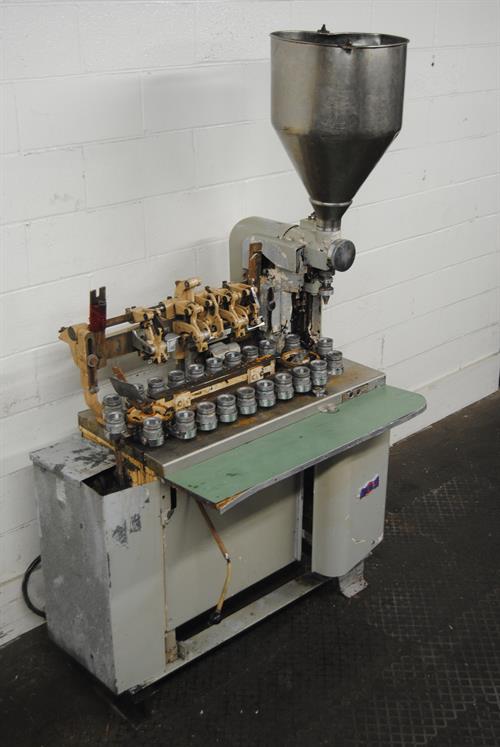 Arenco model GAB Metal Tube Filler & Sealer - Reconditioned and set for one size tube