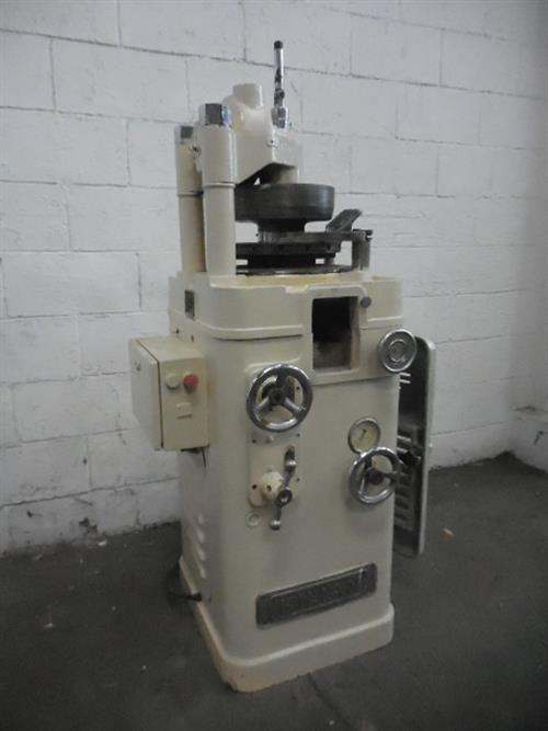 Kilian model RLH 15 station rotary tablet press