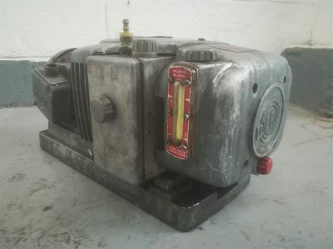 Rietschle model L10VE Vaccum Pump