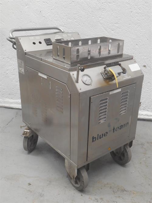 Blue Stream model IND stainless steel steam generator