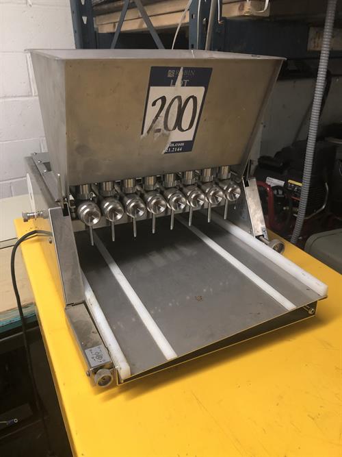 Easy Fill 8-Piston Truffle Center Depositor