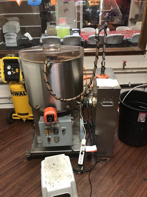 Chocolate Concepts 200-lb Stainless Steel Melter with Metering Pump