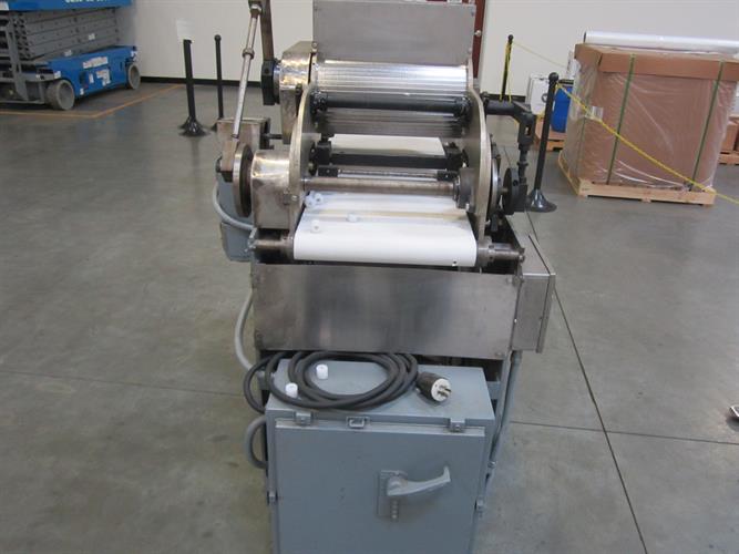 Werner Lehara 16” Wire Cut Candy Extruder