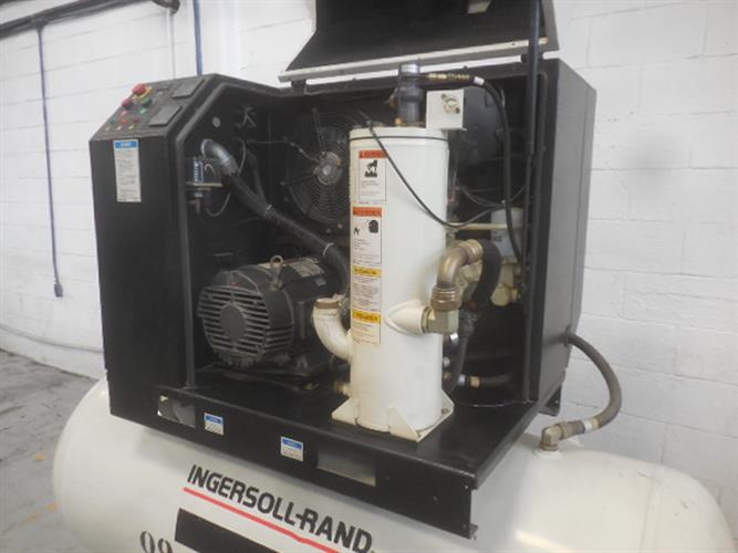 Ingersoll Rand Model SSR-EP20 Air Compressor