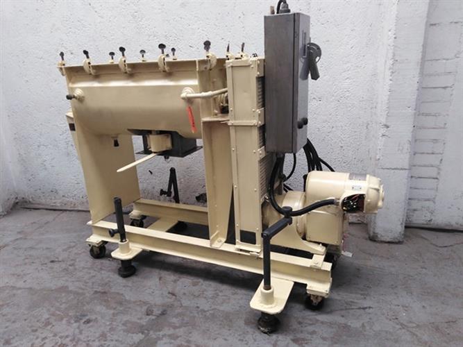 10 Cubic Foot Double ribbon blender