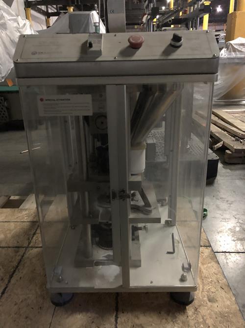 Vanguard Model CP-501 Single Station Tablet Press