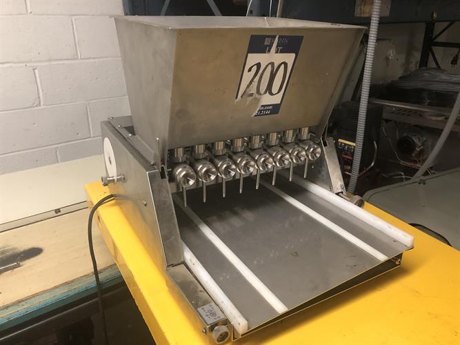 Easy Fill 8-Piston Truffle Center Depositor