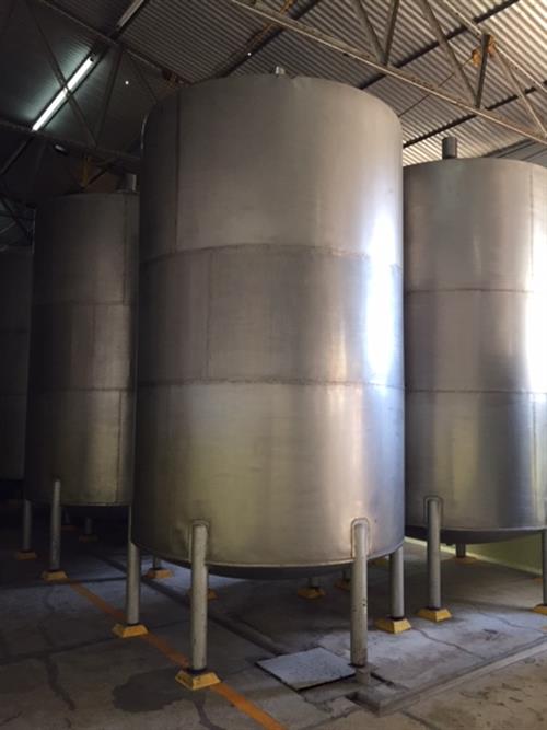 (5) Stainless Steel 15500 Liter Stainless Steel Tanks