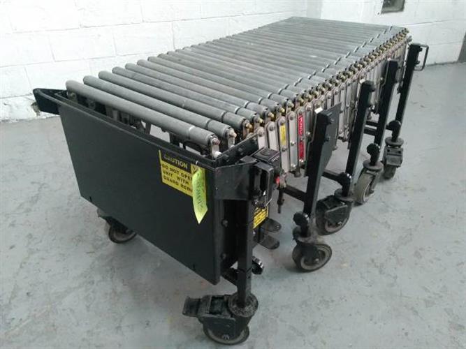 Carbon steel accordion  type roller conveyor