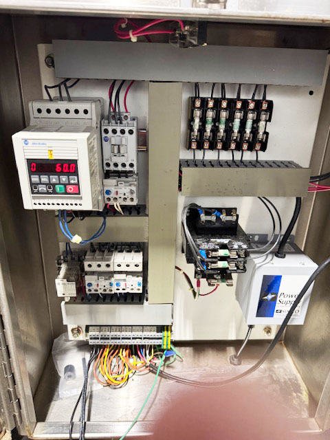 Carleton Helical Technologies Ionized Air Rinser